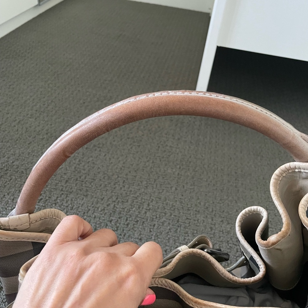 Vintage Burberry Bag - Picture 5 of 8